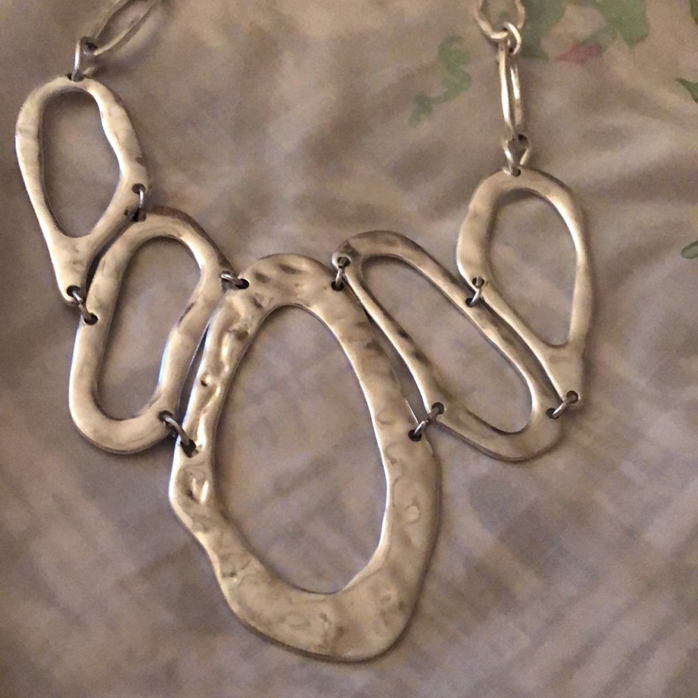 Marla Wynn designer freeform  oval necklace